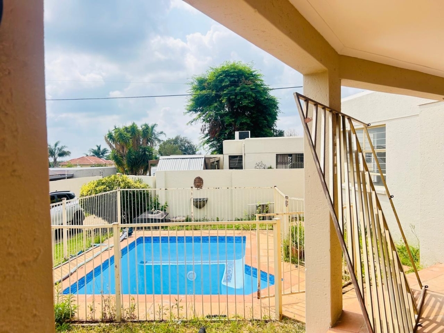 To Let 3 Bedroom Property for Rent in Bellairspark Gauteng