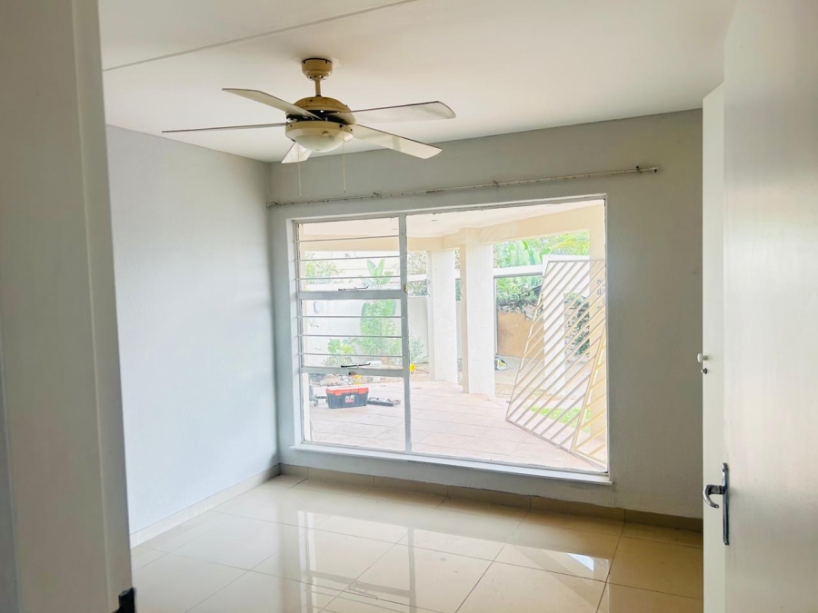To Let 3 Bedroom Property for Rent in Bellairspark Gauteng