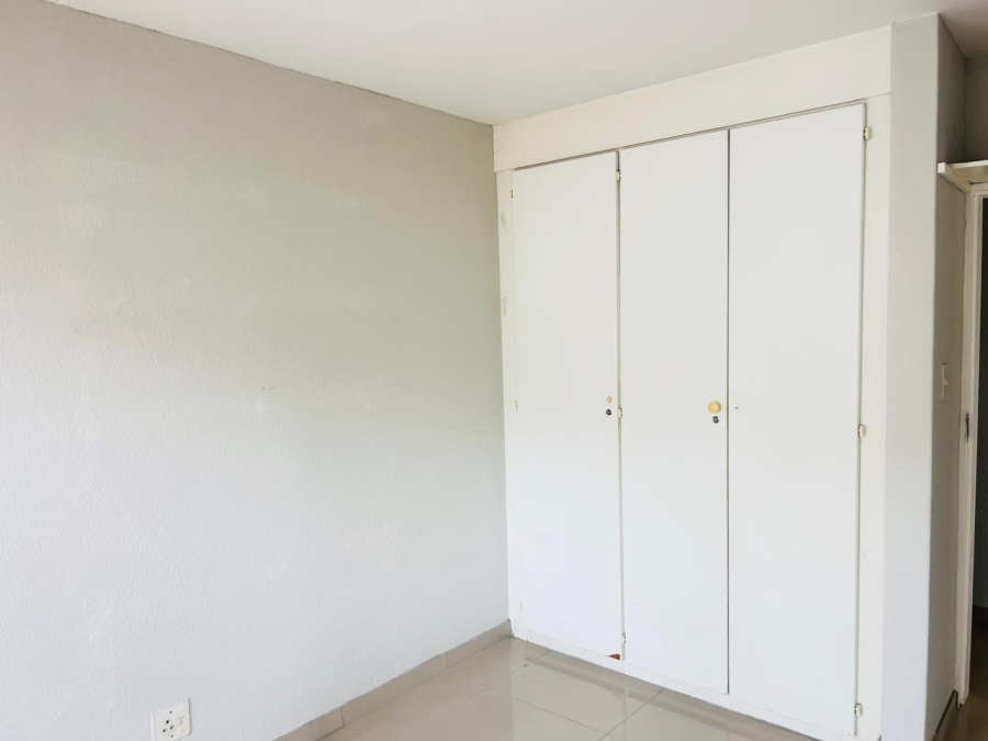To Let 3 Bedroom Property for Rent in Bellairspark Gauteng