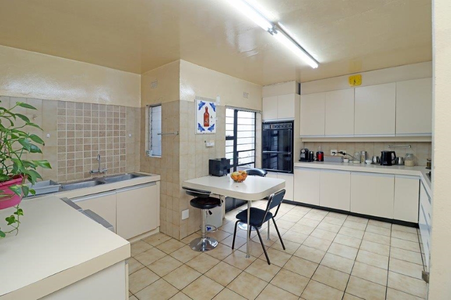 5 Bedroom Property for Sale in Lyndhurst Gauteng