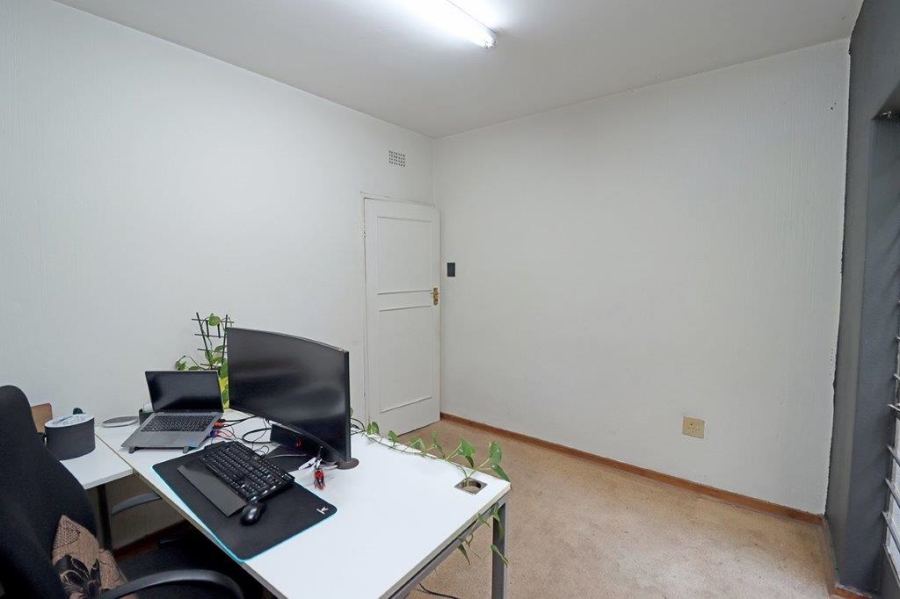 5 Bedroom Property for Sale in Lyndhurst Gauteng