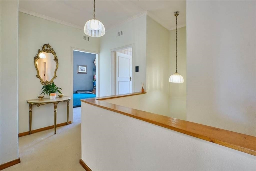 5 Bedroom Property for Sale in Lyndhurst Gauteng