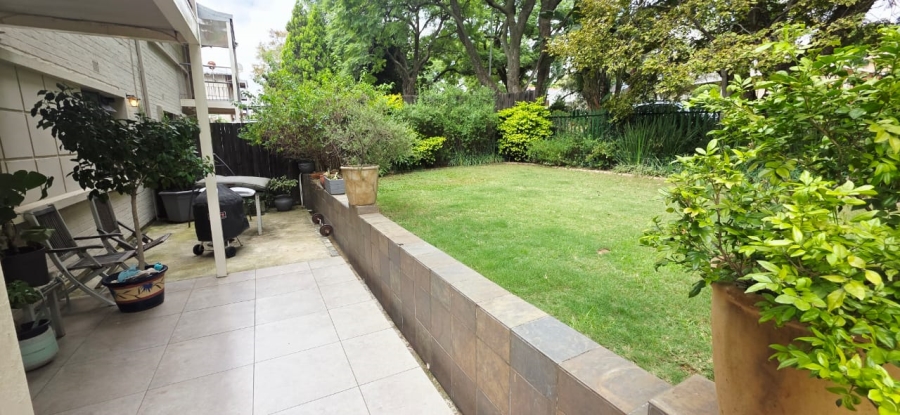 2 Bedroom Property for Sale in Lakeside Gauteng