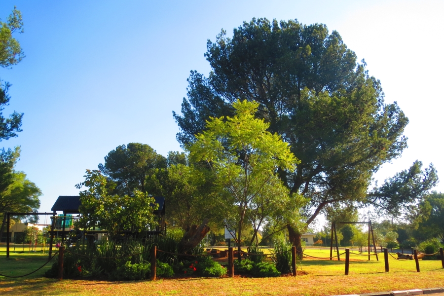 2 Bedroom Property for Sale in Lakeside Gauteng