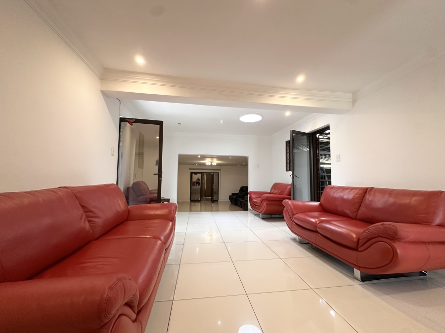 3 Bedroom Property for Sale in Heuweloord Gauteng