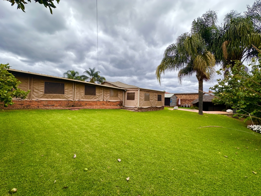 3 Bedroom Property for Sale in Heuweloord Gauteng