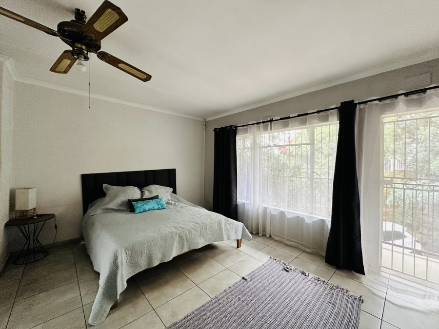 4 Bedroom Property for Sale in Mulbarton Gauteng