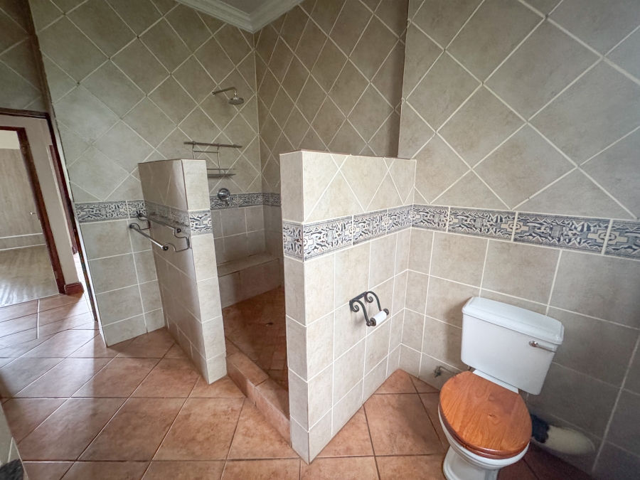 4 Bedroom Property for Sale in Zwartkop Golf Estate Gauteng