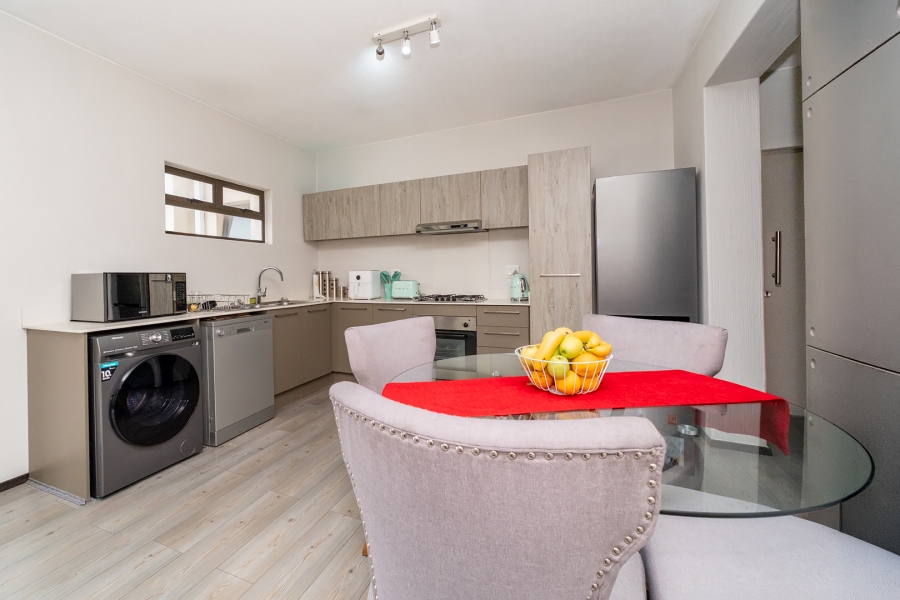 3 Bedroom Property for Sale in Broadacres Gauteng