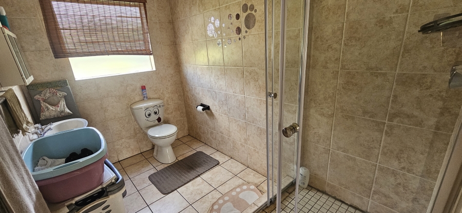 3 Bedroom Property for Sale in Alberante Gauteng