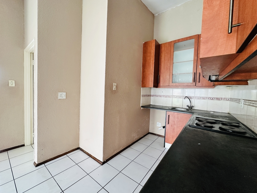 2 Bedroom Property for Sale in Ridgeway Gauteng