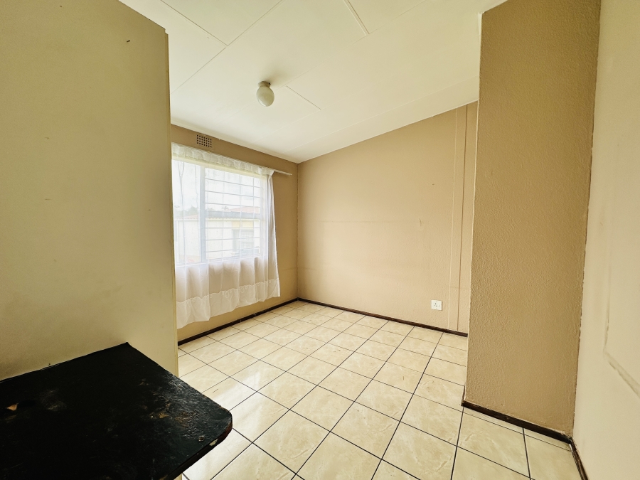 2 Bedroom Property for Sale in Ridgeway Gauteng