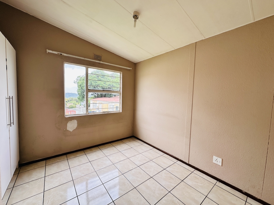 2 Bedroom Property for Sale in Ridgeway Gauteng