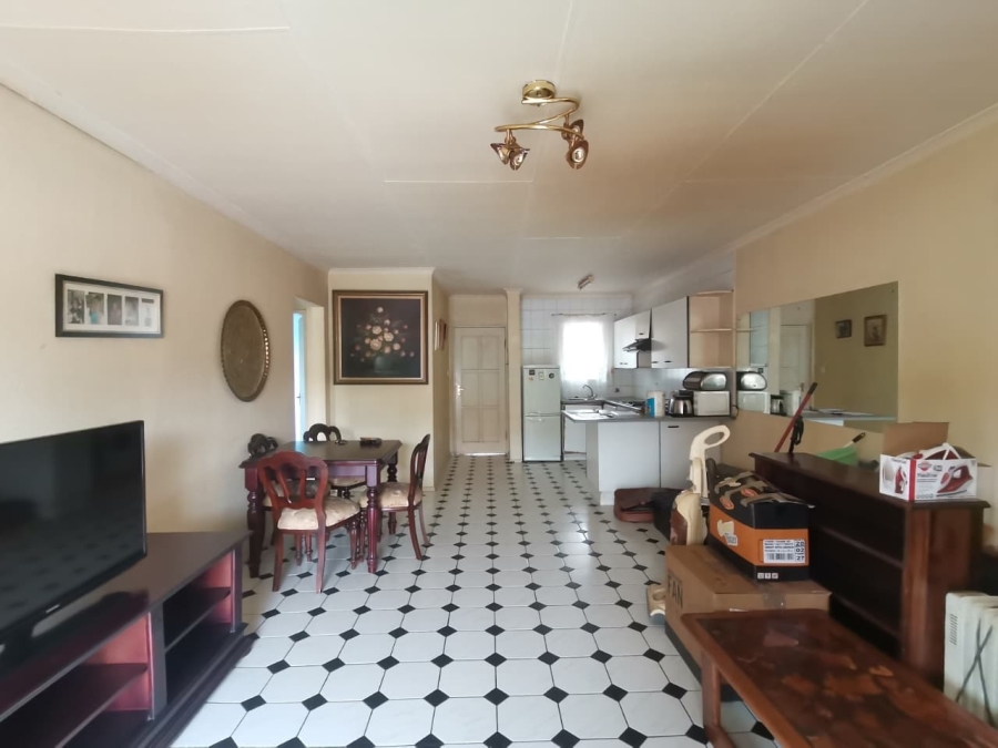 2 Bedroom Property for Sale in Oakdene Gauteng