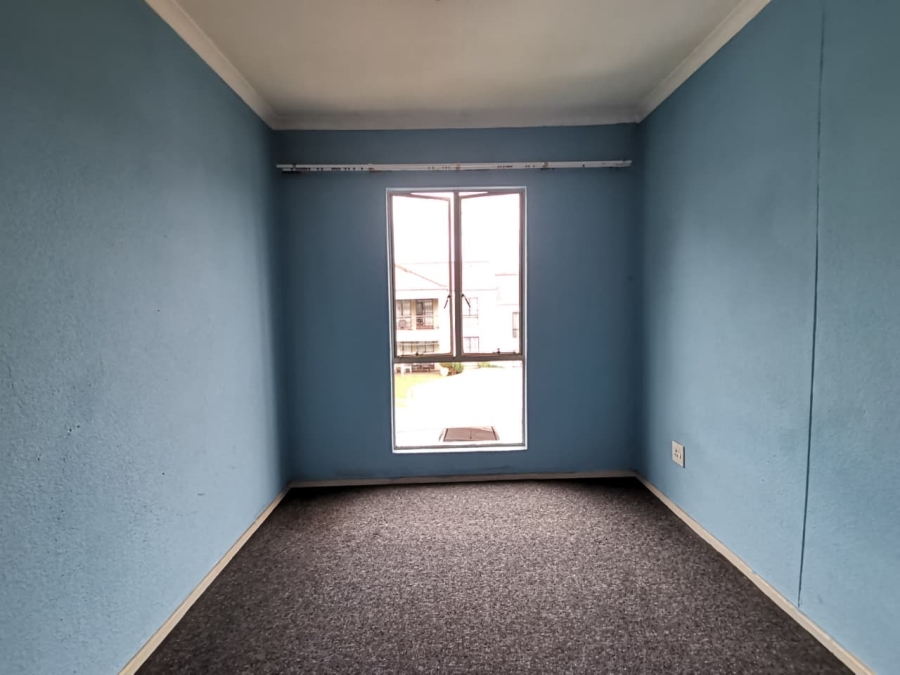 2 Bedroom Property for Sale in Oakdene Gauteng