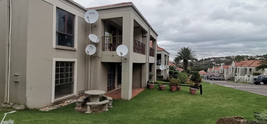2 Bedroom Property for Sale in Oakdene Gauteng