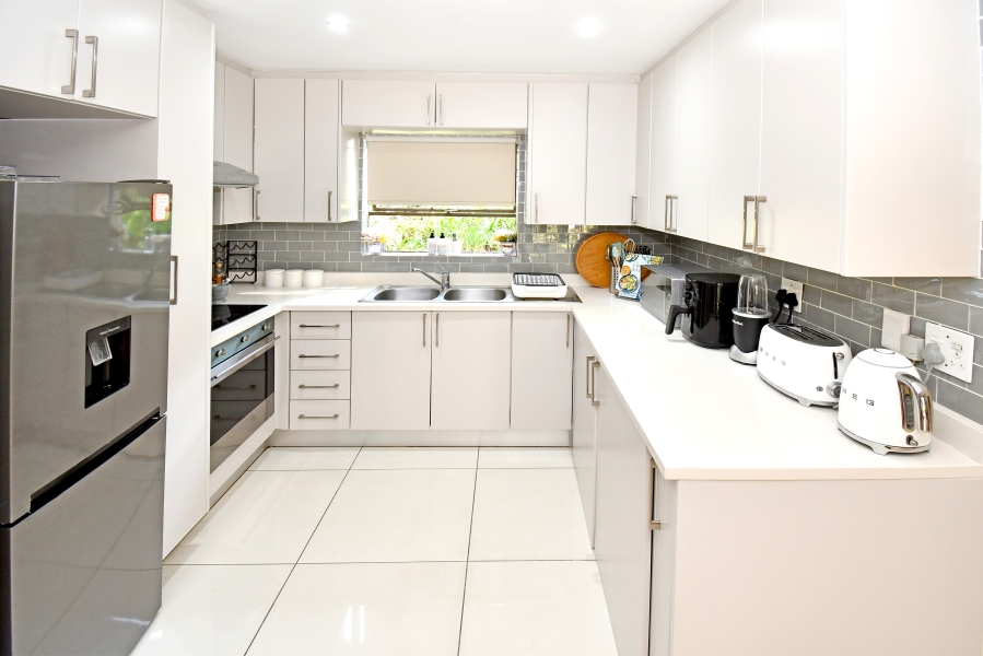 2 Bedroom Property for Sale in Morningside Gauteng