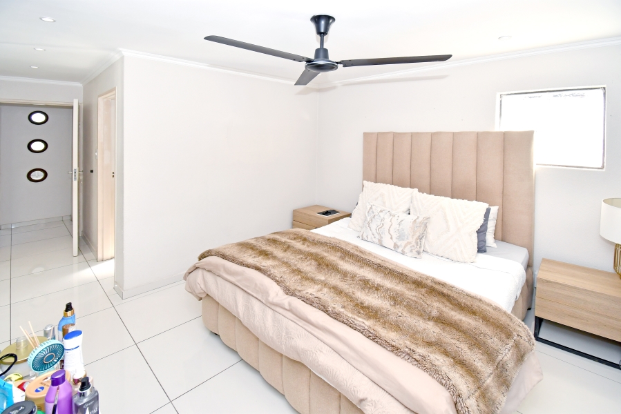 2 Bedroom Property for Sale in Morningside Gauteng