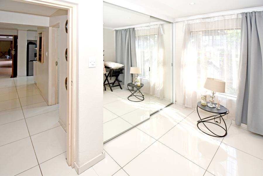 2 Bedroom Property for Sale in Morningside Gauteng