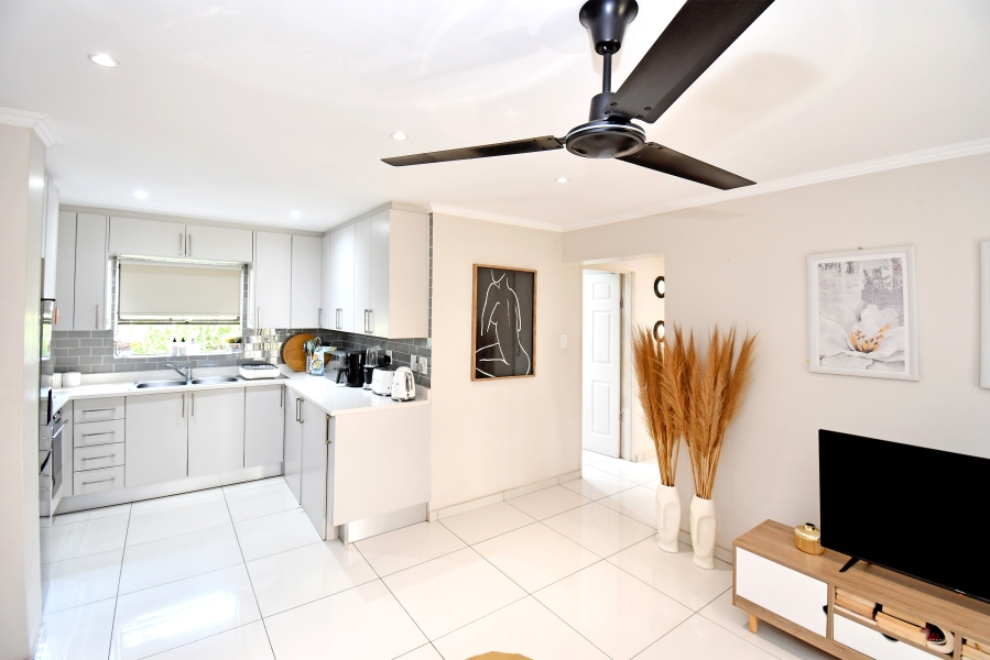 2 Bedroom Property for Sale in Morningside Gauteng