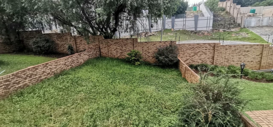 2 Bedroom Property for Sale in Ridgeway Gauteng