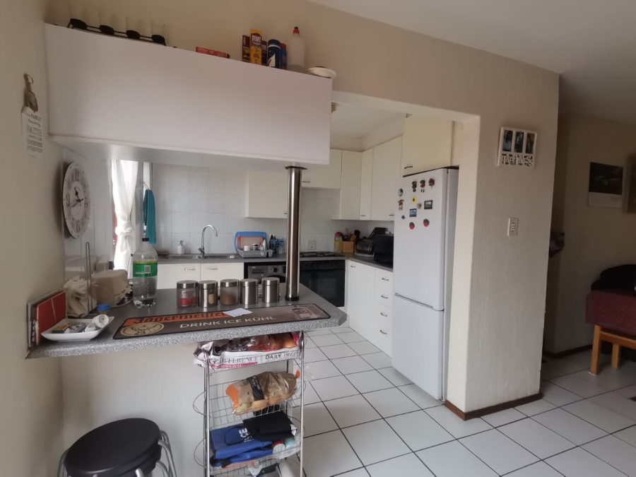 2 Bedroom Property for Sale in Ridgeway Gauteng