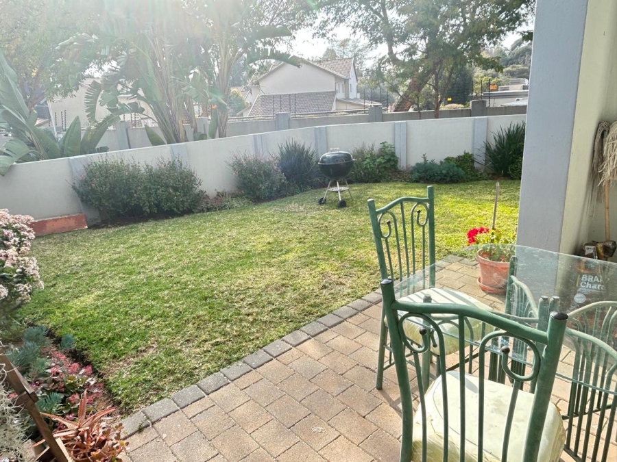 To Let 2 Bedroom Property for Rent in Magaliessig Gauteng