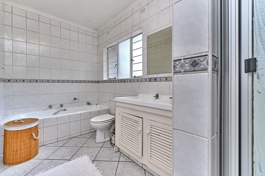 4 Bedroom Property for Sale in River Club Gauteng