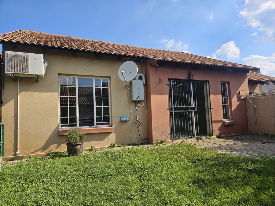 2 Bedroom Property for Sale in Illiondale Gauteng