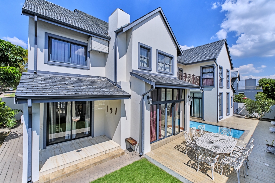 To Let 5 Bedroom Property for Rent in Waterfall Country Village Gauteng