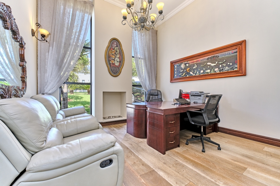 To Let 5 Bedroom Property for Rent in Waterfall Country Village Gauteng