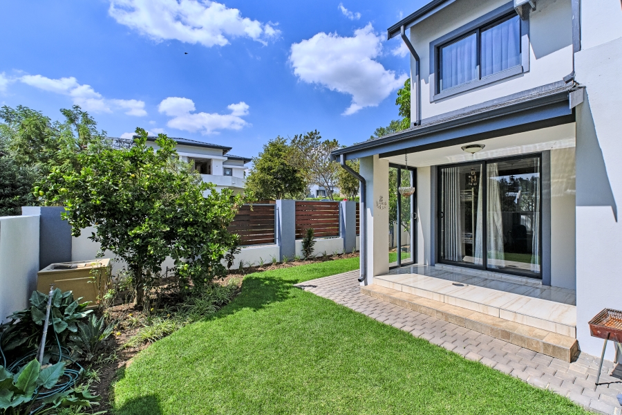 To Let 5 Bedroom Property for Rent in Waterfall Country Village Gauteng