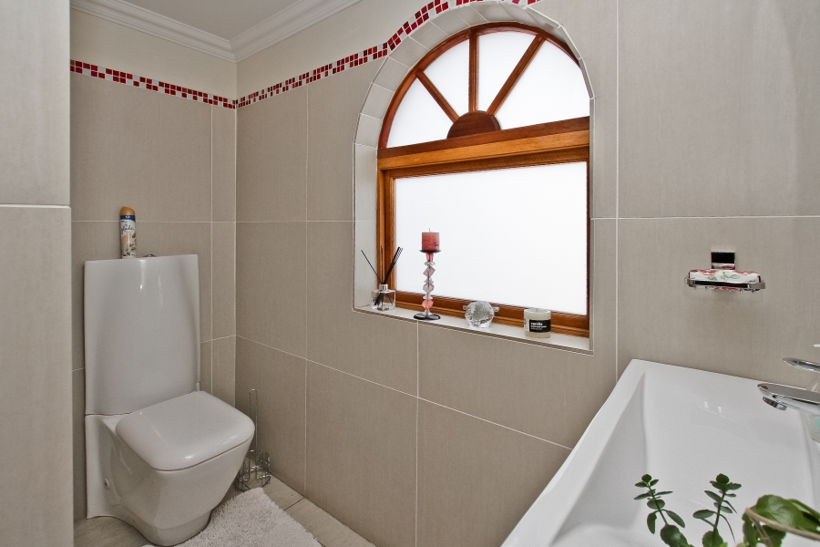 3 Bedroom Property for Sale in Bryanston Gauteng