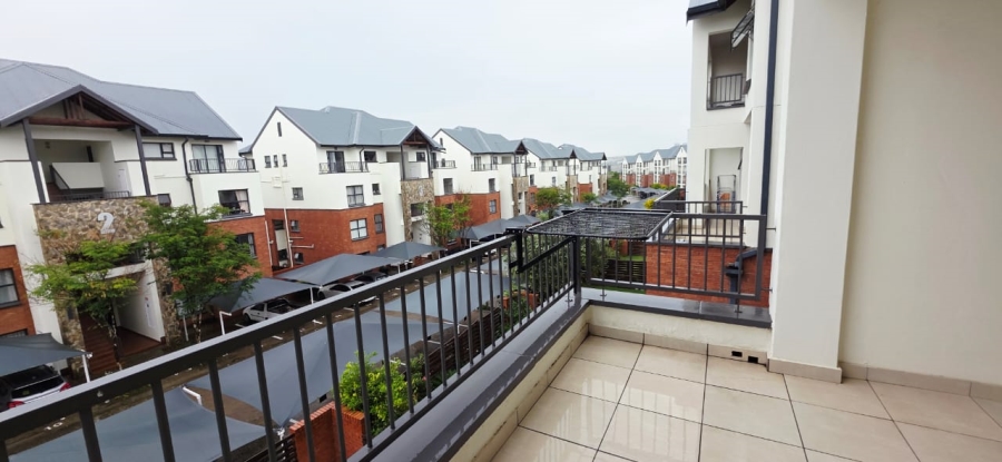 To Let 2 Bedroom Property for Rent in Greenstone Hill Gauteng
