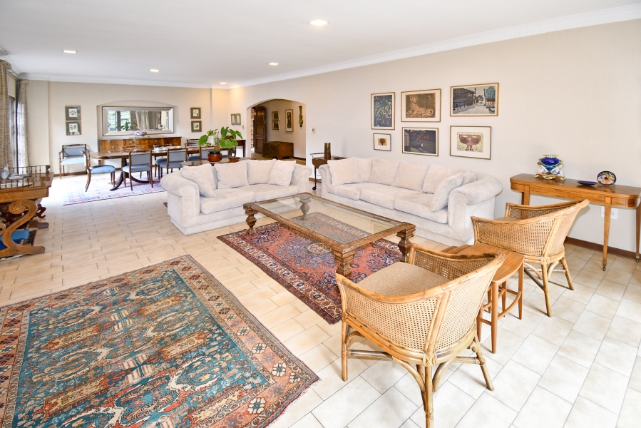 2 Bedroom Property for Sale in Illovo Gauteng
