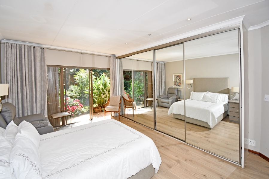 2 Bedroom Property for Sale in Illovo Gauteng