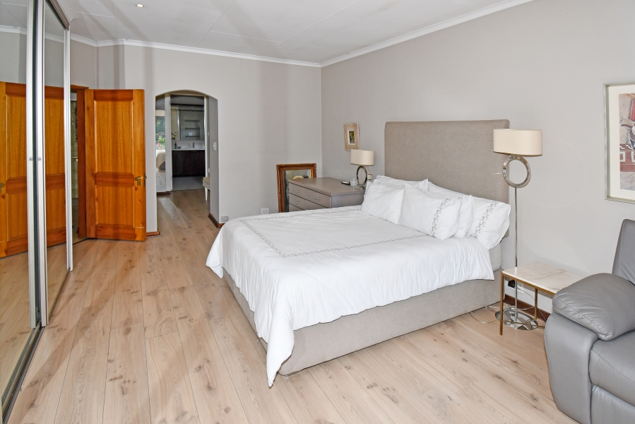 2 Bedroom Property for Sale in Illovo Gauteng