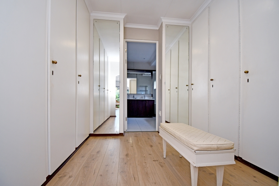 2 Bedroom Property for Sale in Illovo Gauteng