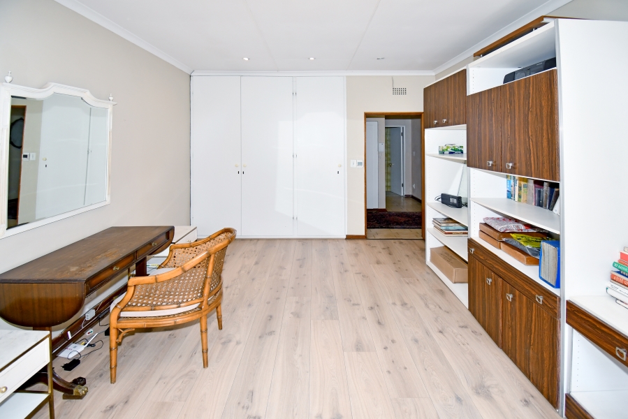 2 Bedroom Property for Sale in Illovo Gauteng