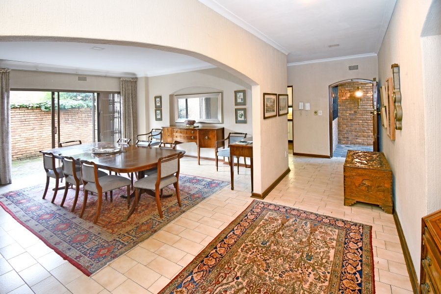 2 Bedroom Property for Sale in Illovo Gauteng