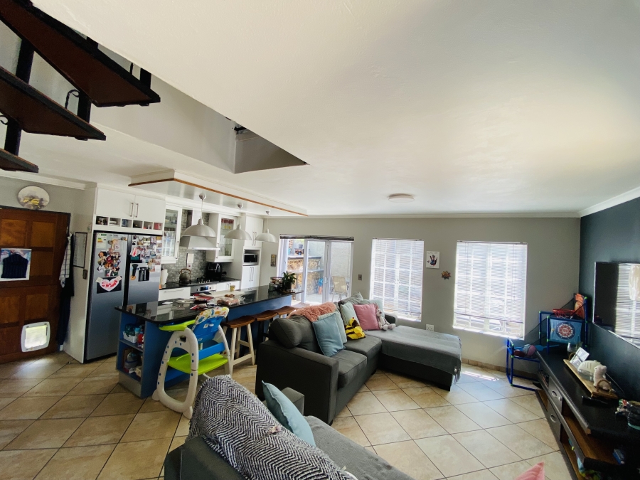 3 Bedroom Property for Sale in Albemarle Gauteng