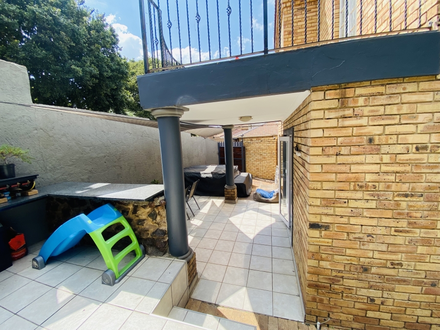 3 Bedroom Property for Sale in Albemarle Gauteng