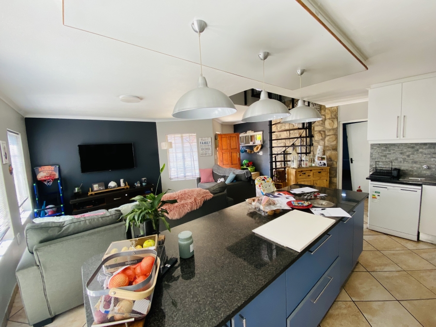 3 Bedroom Property for Sale in Albemarle Gauteng