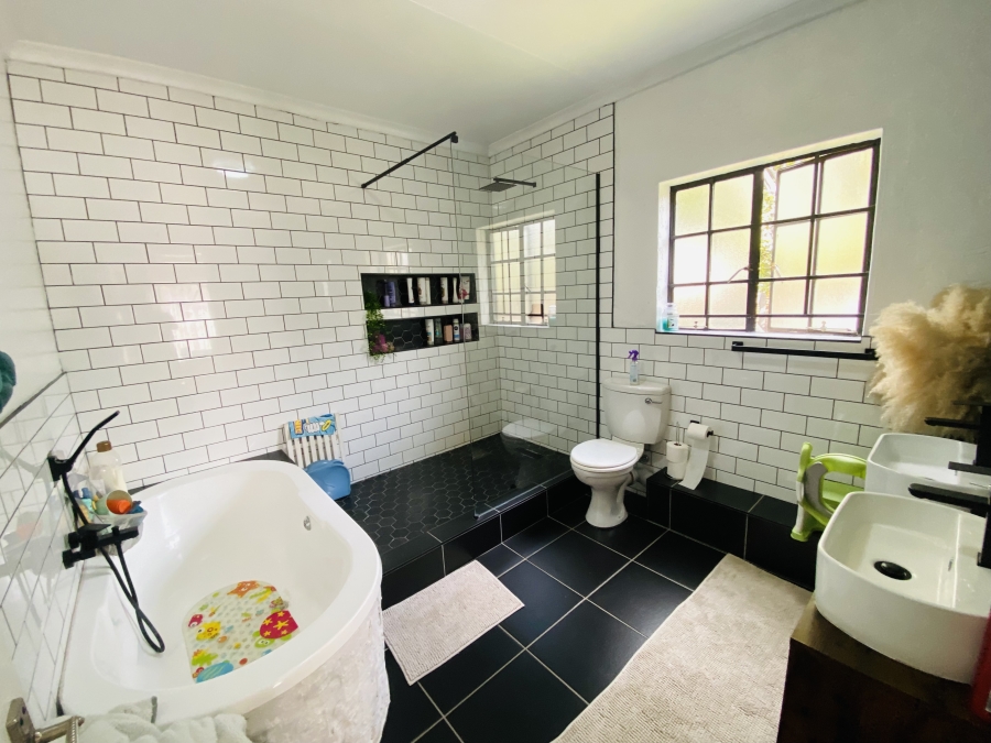 3 Bedroom Property for Sale in Albemarle Gauteng