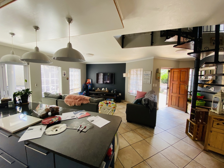 3 Bedroom Property for Sale in Albemarle Gauteng