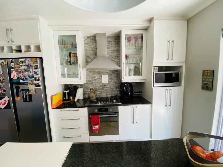 3 Bedroom Property for Sale in Albemarle Gauteng