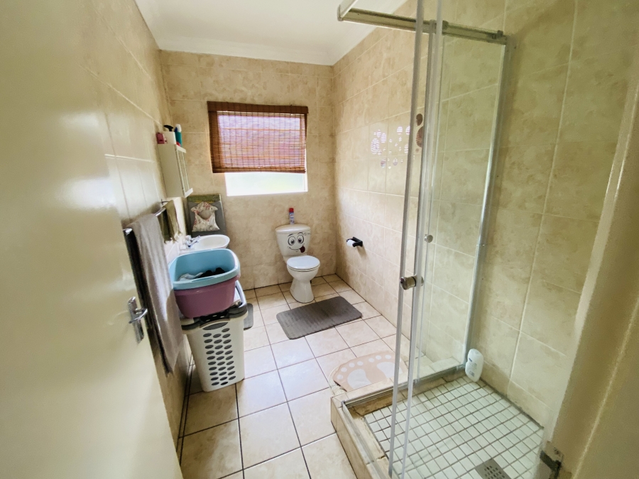 3 Bedroom Property for Sale in Alberante Gauteng