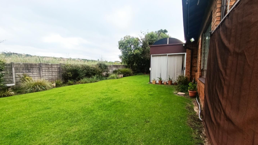 3 Bedroom Property for Sale in Glenvista Gauteng