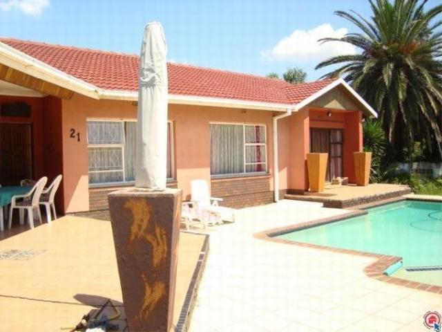 4 Bedroom Property for Sale in Eden Glen Gauteng