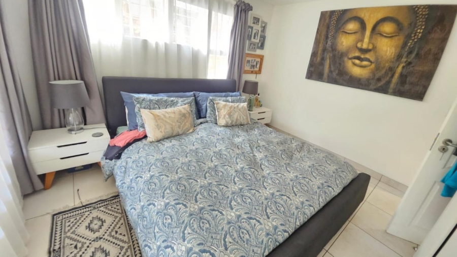 2 Bedroom Property for Sale in Bassonia Gauteng